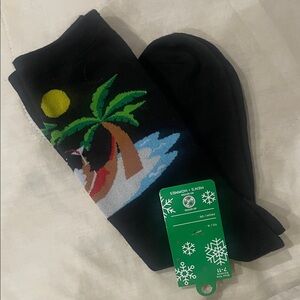 Holiday Men Antibacterial Crew Socks - Black Tropical Island 🌴